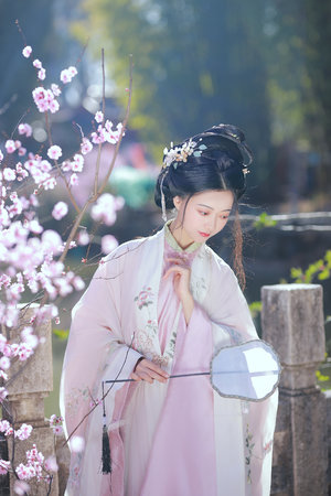 我在武侠卖假货