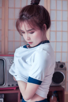 穿越女帝很嚣张