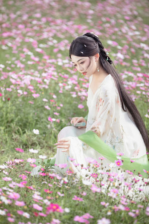 开局绑来女主，我选择天命大反派