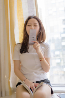 莫莫寒情艳阳天